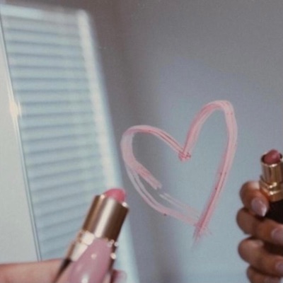 Lipstick - Single