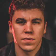 Listen to Jonny vom Dahl, watch music videos, read bio, see tour dates & more!