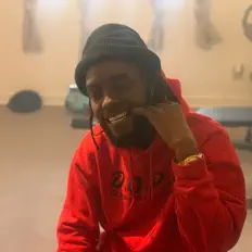 收听 Moe Dapper、观看音乐视频、阅读小传、查看巡演日期等 ！