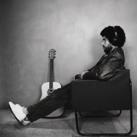 Голышом (feat. PARAGIS) Vas'