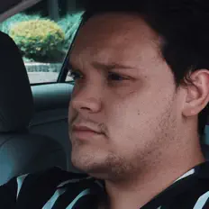 Hör dir Oryn an, schau dir Musikvideos an, lies die Biografie, finde Tourdaten und mehr!