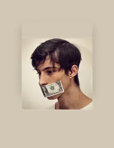 Luister naar Amad Mazze, bekijk muziekvideo's, lees de bio, bekijk de tourdata, en meer!