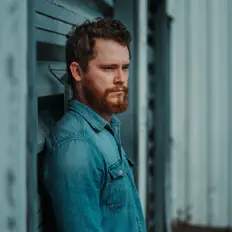 Ascolta Garrett Lee, guarda video musicali, leggi la biografia, vedi le date del tour & altro!