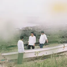 收听 Balloon at dawn、观看音乐视频、阅读小传、查看巡演日期等 ！