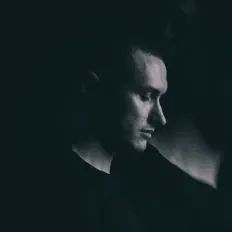 Ακούστε περιεχόμενο από TIBERSKY, παρακολουθήστε μουσικά βίντεο, διαβάστε το βιογραφικό, δείτε ημερομηνίες περιοδείας, και πολλά ακόμη!