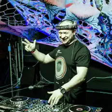 Listen to Spectrum Noise, watch music videos, read bio, see tour dates & more!