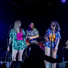 The Collective: песни, клипы, биография, даты выступлений и многое другое.