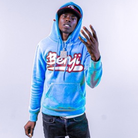 Clockin' Me (feat. YoungTy) Y4e