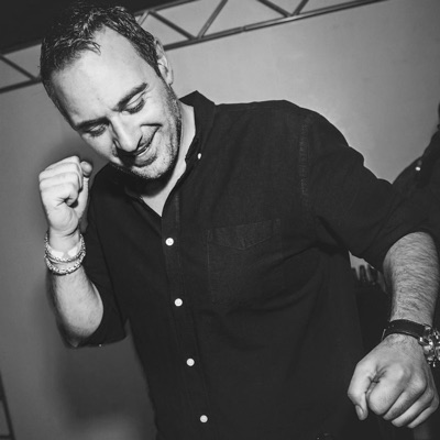 Listen to Lan Damon, watch music videos, read bio, see tour dates & more!