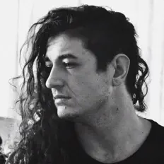 Dengarkan Matt Turner, tonton video musik, baca bio, lihat tanggal tur & lainnya!