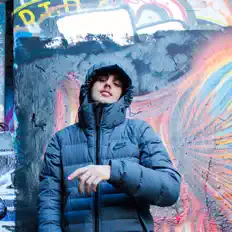 收听 Festa、观看音乐视频、阅读小传、查看巡演日期等 ！