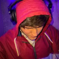 Baseline: песни, клипы, биография, даты выступлений и многое другое.