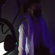 收听 LILDEVILLL、观看音乐视频、阅读小传、查看巡演日期等 ！