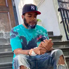 Escucha a Clipparachi, mira videos musicales, lee su biografía, consulta las fechas de las gira y más.