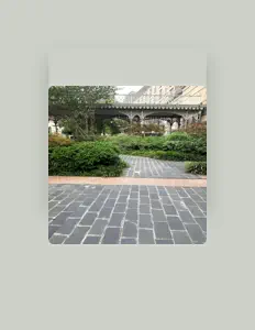 Ascolta Jacob Burk, guarda video musicali, leggi la biografia, vedi le date del tour & altro!