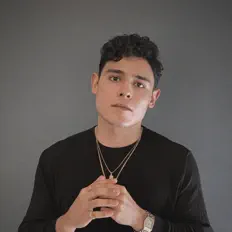 收听 Carlos B.、观看音乐视频、阅读小传、查看巡演日期等 ！