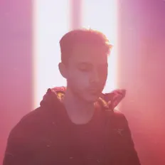 收听 Kadela、观看音乐视频、阅读小传、查看巡演日期等 ！