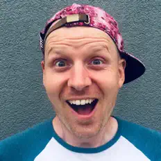 Dengarkan Sam Mulligan, tonton video musik, baca bio, lihat tanggal tur & lainnya!