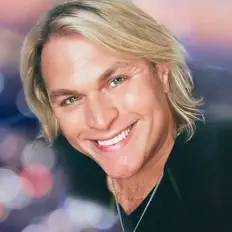 Marcus Collinsを聴いたり、ミュージックビデオを鑑賞したり、経歴やツアー日程などを確認したりしましょう！