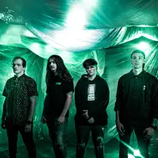 Luister naar SPAWN, bekijk muziekvideo's, lees de bio, bekijk de tourdata, en meer!