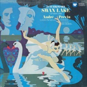 André Previn - Tchaikovsky: Swan Lake, Op. 20, Act 2: No. 13 Danses des cygnes - III. Danses des cynges (Tempo di valse)