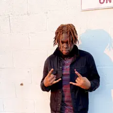 Almighty Bhiz dinle, müzik videolarını izle, biyografisini oku, tur tarihlerini ve daha fazlasını gör!