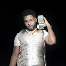 Dengarkan Sak First Chose, tonton video musik, baca bio, lihat tanggal tur & lainnya!