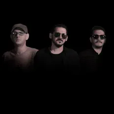 Kabukを聴いたり、ミュージックビデオを鑑賞したり、経歴やツアー日程などを確認したりしましょう！