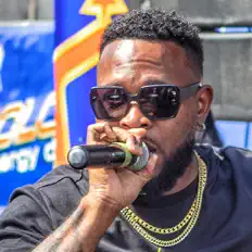 Listen to MC Sencillo, watch music videos, read bio, see tour dates & more!