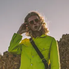 Listen to Con, watch music videos, read bio, see tour dates & more!