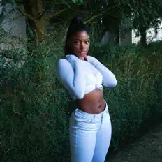 收听 Amaru、观看音乐视频、阅读小传、查看巡演日期等 ！