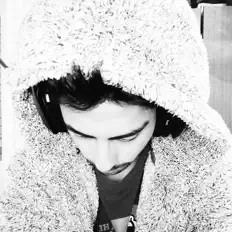 Luister naar RYZZID, bekijk muziekvideo's, lees de bio, bekijk de tourdata, en meer!