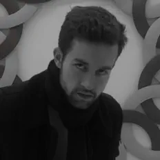 Escucha a Max Emerick, mira videos musicales, lee su biografía, consulta las fechas de las gira y más.