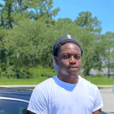 Ouça Subur6an, assista a videoclipes, leia a biografia, veja as datas das turnês e mais!