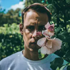Escucha a CØPE, mira vídeos musicales, lee la biografía, consulta fechas de giras y mucho más.