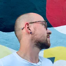 Listen to Thomas Murphy Young, watch music videos, read bio, see tour dates & more!