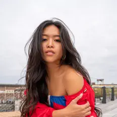 Dengarkan Jannah, tonton video musik, baca bio, lihat tanggal tur & lainnya!