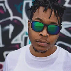 Escucha a Rickii Ralph, mira vídeos musicales, lee la biografía, consulta fechas de giras y mucho más.