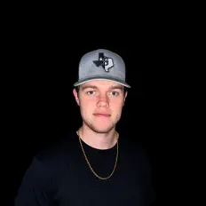 Tyler Fambrough을(를) 듣고, 뮤직 비디오를 보고, 약력을 읽고, 투어 일정 등을 확인하세요!