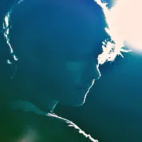 Hör dir undefined an, schau dir Musikvideos an, lies die Biografie, finde Tourdaten und mehr!