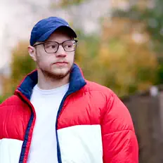 Escucha a Cxnr B, mira videos musicales, lee su biografía, consulta las fechas de las gira y más.