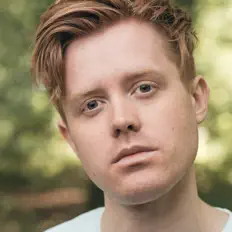 Dengarkan Robbie Coles, tonton video musik, baca bio, lihat tanggal tur & lainnya!