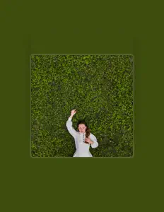 Escucha a Начни с Начала, mira videos musicales, lee su biografía, consulta las fechas de las gira y más.