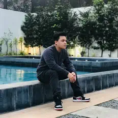 Listen to Tom Paladin, watch music videos, read bio, see tour dates & more!