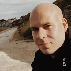 Denis Stritar을(를) 듣고, 뮤직 비디오를 보고, 약력을 읽고, 투어 일정 등을 확인하세요!