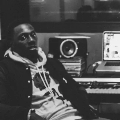 Listen to (drew) KWAME !, watch music videos, read bio, see tour dates & more!