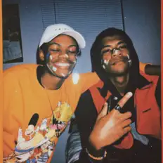 Flaccid Basketを聴いたり、ミュージックビデオを鑑賞したり、経歴やツアー日程などを確認したりしましょう！