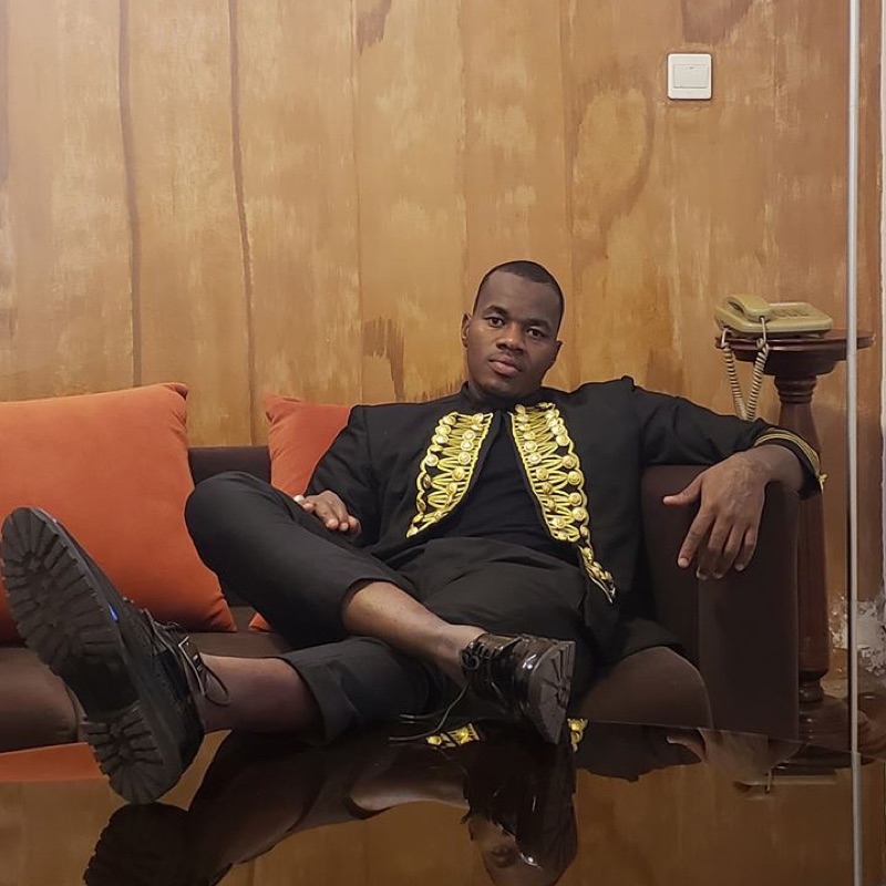 Zeus Mobjack - Né Halala