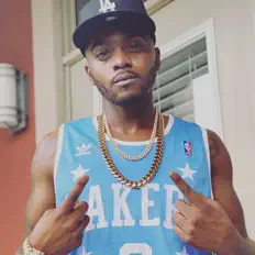 聆聽 Eazy Lyrik、觀看音樂影片、閱讀小傳、查看巡演日期等！