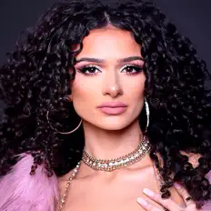 聆聽 Allé、觀看音樂影片、閱讀小傳、查看巡演日期等！